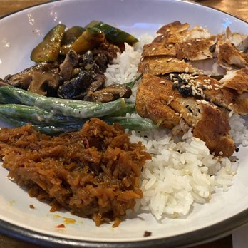 The Wrigley Taproom & Eatery - Buddha Bowl - New American Near Me - Corbin, Kentucky