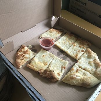 Two 2's Pi House - cheesy bread w marinara - Pizza Near Me - Tulsa, Oklahoma