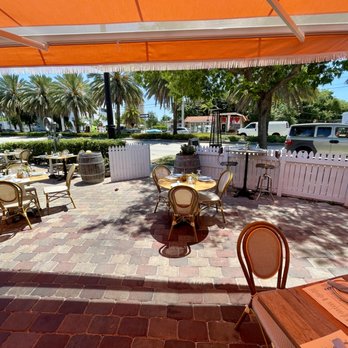 Sagra Pizza Bar - Pizza Near Me - Miami, Florida Sagra Pizza Bar - Pizza Near Me - Miami, Florida