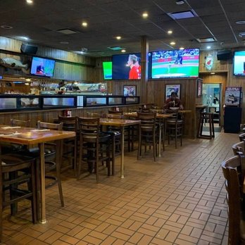 Miller's Ale House - High tops and lots of TVs. - American Near Me - Boca Raton, Florida Miller's Ale House - High tops and lots of TVs. - American Near Me - Boca Raton, Florida