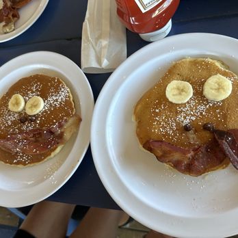 Wing It Cafe - The Puddle Jumper - Cafes Near Me - Fort Worth, Texas