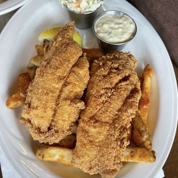 Julep Kitchen & Bar - Fish and Southern Fish & Chips - Barbeque Near Me - Annapolis, Maryland