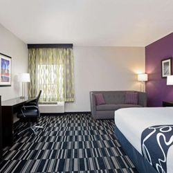 La Quinta by Wyndham Cedar City - Guest room