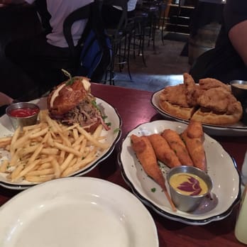 Moonshine Grill - Southern Near Me - Austin, Texas