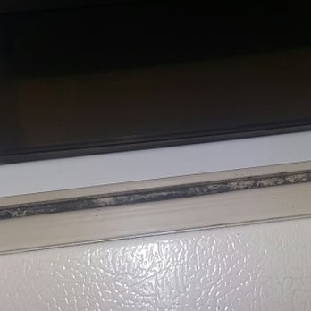 Prominent Real Estate & Management Services - The mold in the fridge. The workers said it wasn't but had no clue that there a several different colors of mold? Do they really know?? - Property Management Near Me - Elgin, Illinois
