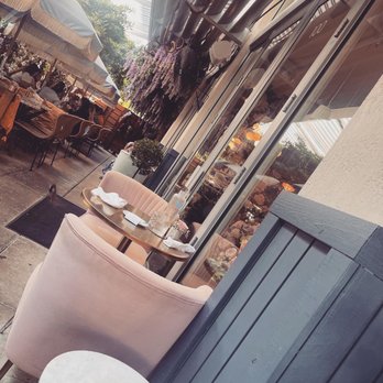 Little Hen - Breakfast & Brunch Near Me - Miami, Florida Little Hen - Breakfast & Brunch Near Me - Miami, Florida
