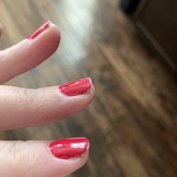Nails Pro - Cracking and peeling polish less then 48 hours after manicure.