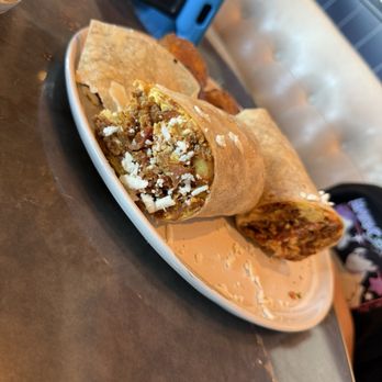 La Madre Canyon Grill - Chorizo breakfast burrito - Breakfast & Brunch Near Me - Las Vegas, Nevada La Madre Canyon Grill - Chorizo breakfast burrito - Breakfast & Brunch Near Me - Las Vegas, Nevada
