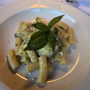 Francesco's Supper Club - Italian Near Me - Staten Island, New York