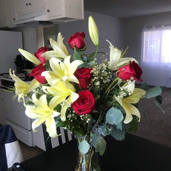 Cerritos Florist - Roses Lilies - Florists Near Me - Cerritos, California Cerritos Florist - Roses Lilies - Florists Near Me - Cerritos, California