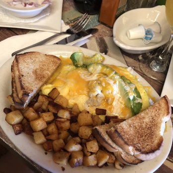 Barn 34 - Bars Near Me - Ocean City, Maryland