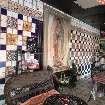 Mexes Cafe - Cafes Near Me - Los Angeles, California