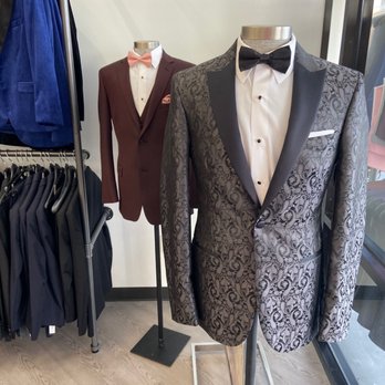 Al's Formal Wear - Asphalt Paisley Dinner Jacket Burgundy Sutton Suit - Formal Wear Near Me - Houston, Texas Al's Formal Wear - Asphalt Paisley Dinner Jacket Burgundy Sutton Suit - Formal Wear Near Me - Houston, Texas