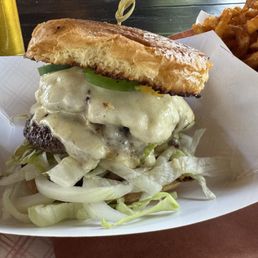 Artisan Artisan Meat Share Burger
