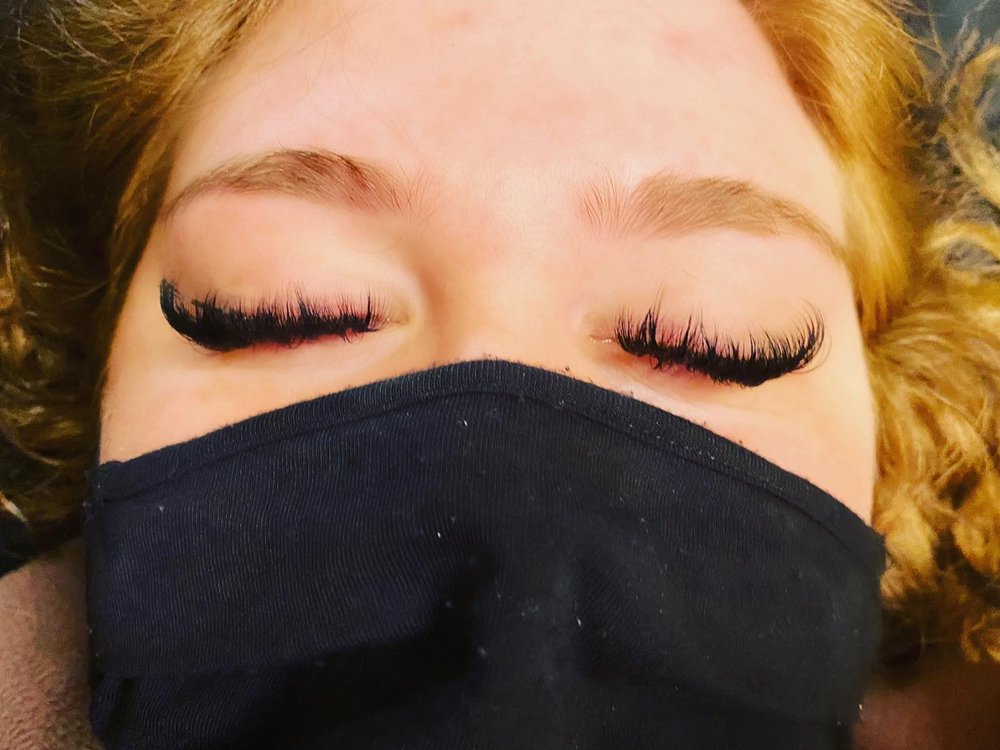 Lunar Lashes by Jo Logo