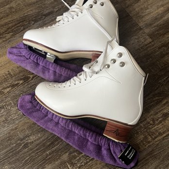 Avanta Boot Labs - Ski & Snowboard Shops Near Me - Hayward, California Avanta Boot Labs - Ski & Snowboard Shops Near Me - Hayward, California