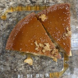 Flan/pudding (2 pieces) Flan/pudding (2 pieces)