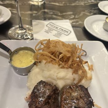 Hyde Park Prime Steakhouse - Fillet medallions with garlic whipped potatoes - Steakhouses Near Me - Pittsburgh, Pennsylvania Hyde Park Prime Steakhouse - Fillet medallions with garlic whipped potatoes - Steakhouses Near Me - Pittsburgh, Pennsylvania