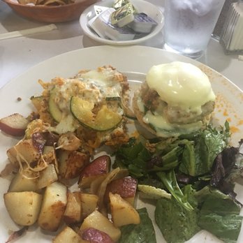 Ricano's Restaurant - American Near Me - Chicago, Illinois Ricano's Restaurant - American Near Me - Chicago, Illinois