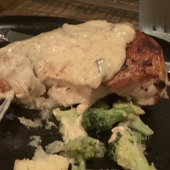 Vyoone's - Chicken and Vegetables - French Near Me - New Orleans, Louisiana Vyoone's - Chicken and Vegetables - French Near Me - New Orleans, Louisiana