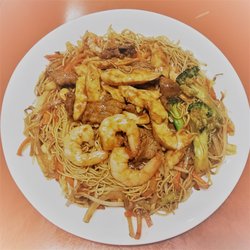 Pho Binh Dan - Combination Dish