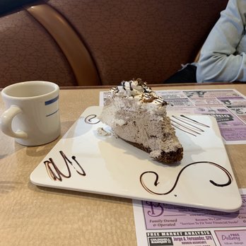 Boulevard Diner - Chocolate cream pie - Diners Near Me - North Bergen, New Jersey Boulevard Diner - Chocolate cream pie - Diners Near Me - North Bergen, New Jersey