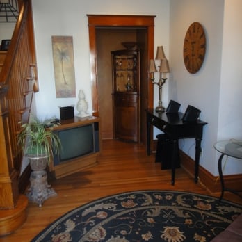 Suites On Chocolate - Suite #2 - Foyer - Hotels Near Me - Hershey, Pennsylvania