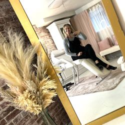 LaLa's Beauty Bar - Studio