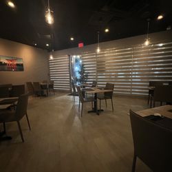 Toyosu - Inside seating