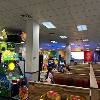 Chuck E. Cheese - Pizza Near Me - Novi, Michigan Chuck E. Cheese - Pizza Near Me - Novi, Michigan