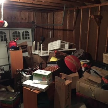 EZ Movers - E-Z Mover's 'organization' of my garage. This is how I it when I got home after the movers left - Movers Near Me - Skokie, Illinois EZ Movers - E-Z Mover's 'organization' of my garage. This is how I it when I got home after the movers left - Movers Near Me - Skokie, Illinois