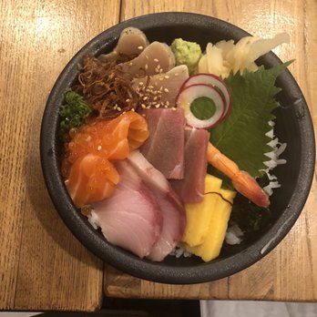 Burosu Ramen - Chirashi Bowl - Ramen Near Me - Studio City, California Burosu Ramen - Chirashi Bowl - Ramen Near Me - Studio City, California