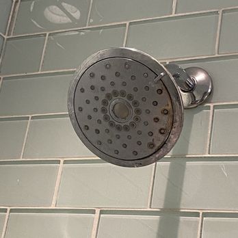 Catalina Canyon Inn - Shower head was nasty - Hotels Near Me - Avalon, California Catalina Canyon Inn - Shower head was nasty - Hotels Near Me - Avalon, California