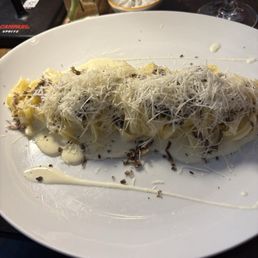 Tagliatelle with fresh truffle