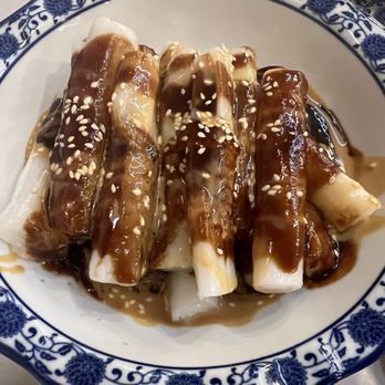 Noodle Village - Steam Rice Roll with Peanut and Hoisin Sauce - Chinese Near Me - New York, New York Noodle Village - Steam Rice Roll with Peanut and Hoisin Sauce - Chinese Near Me - New York, New York