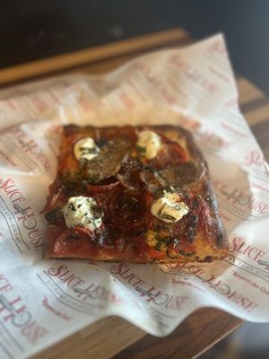 Slice House Thousand Oaks by null