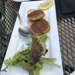 Leo & Leto's - Crab cakes