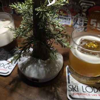 Ski Lodge - Cocktail Bars Near Me - Las Vegas, Nevada Ski Lodge - Cocktail Bars Near Me - Las Vegas, Nevada