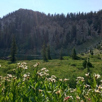 Brighton Lakes Trail - Lake Catherine - Hiking Near Me - Salt Lake City, Utah