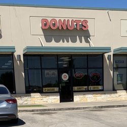 My Donuts - Front of store