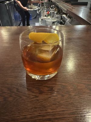 Bacchus Bar by null
