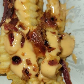 Shake Shack Glendale - Bacon cheese fries - Burgers Near Me - Glendale, California