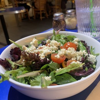 Reginelli's Pizzeria - Green Salad - Pizza Near Me - Metairie, Louisiana Reginelli's Pizzeria - Green Salad - Pizza Near Me - Metairie, Louisiana
