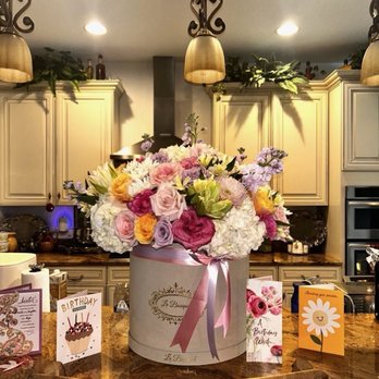 Le Bouquet - Florists Near Me - Orlando, Florida