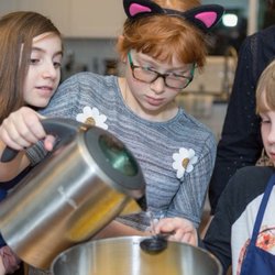 Popcorn - Play, Party & Cook - Cooking school is the best place to learn cooking  basics, relax after busy school week and find new friends.