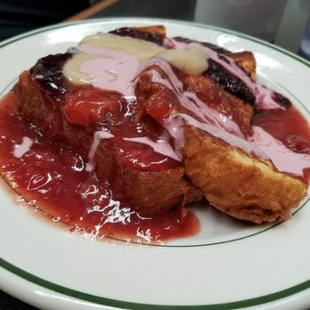 Studio One Cafe - Original French toast - Breakfast & Brunch Near Me - Eugene, Oregon