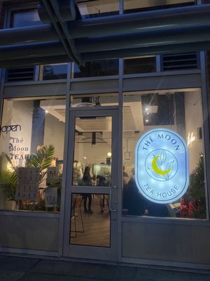 Thé Moon Tea House - Downtown by null