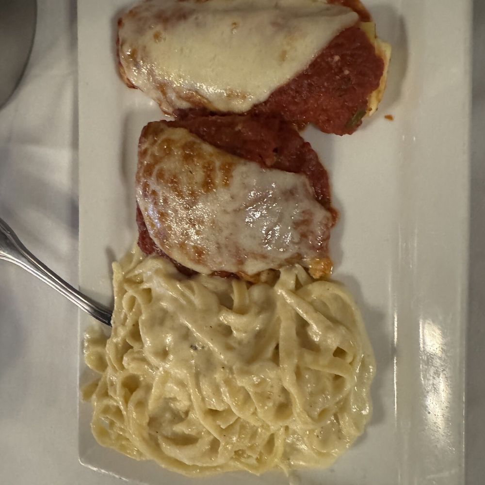 The Olive Tree Restaurant - Hiram - Pasta Trio with Manicotti, Lasagna and Alfredo - Italian Near Me - Hiram, Georgia The Olive Tree Restaurant - Hiram - Pasta Trio with Manicotti, Lasagna and Alfredo - Italian Near Me - Hiram, Georgia