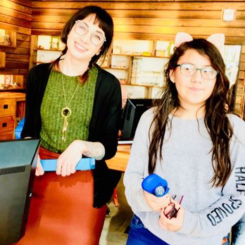 Alberta Eye Care - Green grace and blue case! - Optometrists Near Me - Portland, Oregon Alberta Eye Care - Green grace and blue case! - Optometrists Near Me - Portland, Oregon