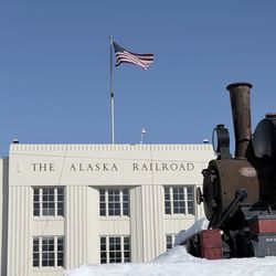 Alaska Railroad - Front of the building